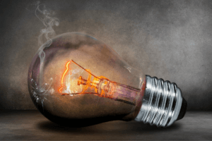 Як ми втрачаємо енергію: 5 «дір», які поглинають ваші життєві сили