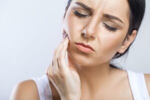 Чем опасны заболевания десен?