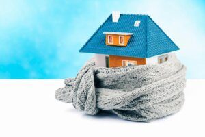 Як постійно економити на опаленні дому: утеплення пінополіуретаном