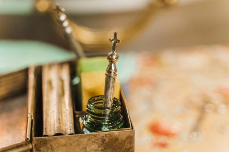 церква, миро