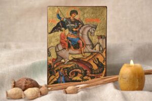 Покровитель воїнів Юрій Змієборець: молитва до святого за наших захисників