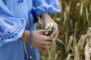 Вишиванки та мода на них: як обирати і з чим поєднувати