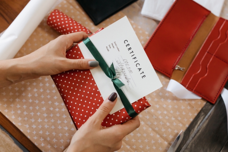 подарунковий сертифікат