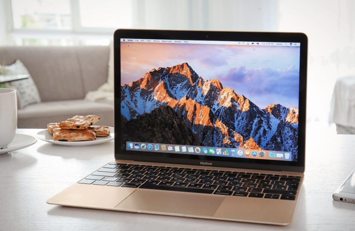 MacBook