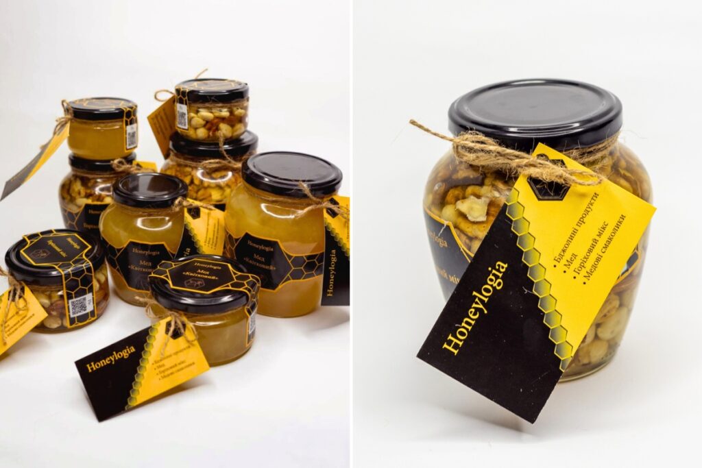Honeylogia