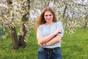 «Мій мед уже подорожує світом»: студентка розповіла, як почала свій бізнес у 18 років