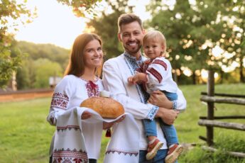 День вишиванки в Україні