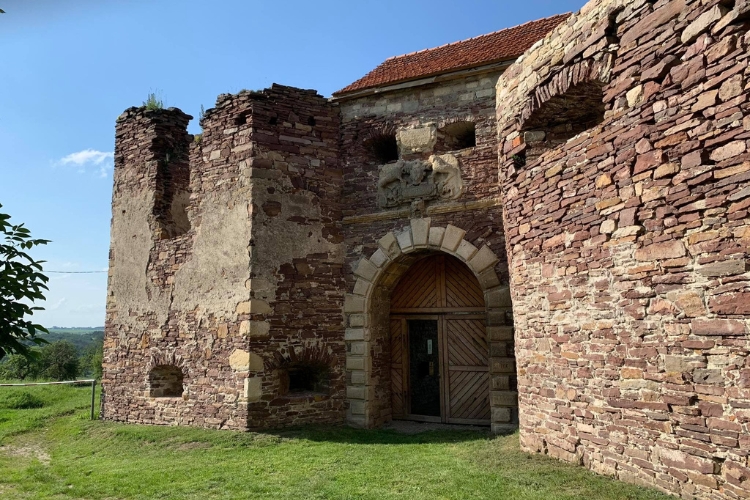 Замки Тернопільщини, Підзамочок