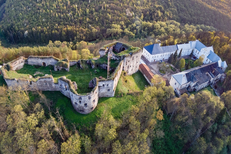 Язловецький замок, Замки Тернопільщини