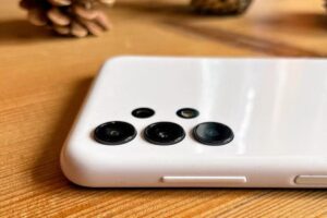 Смартфон Samsung Galaxy A13: характеристики, переваги і недоліки