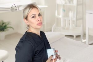 Косметолог-естетист Каріне Власюк: «Допомагаю дорослішати красиво»