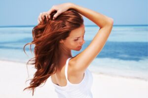 Як підготувати шкіру голови та волосся до літа: поради від HairTry