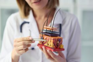 Не тільки родимки і прищі: 7 причин звернутися до дерматолога