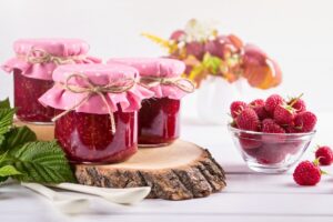 Малина з цукром на зиму без варіння: як приготувати і що потрібно знати