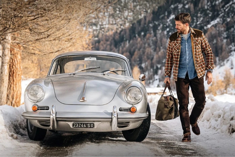 ретро автомобіль