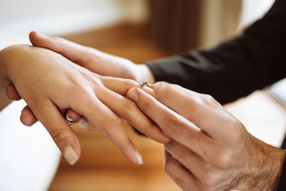 Як підібрати заручальну каблучку правильно?