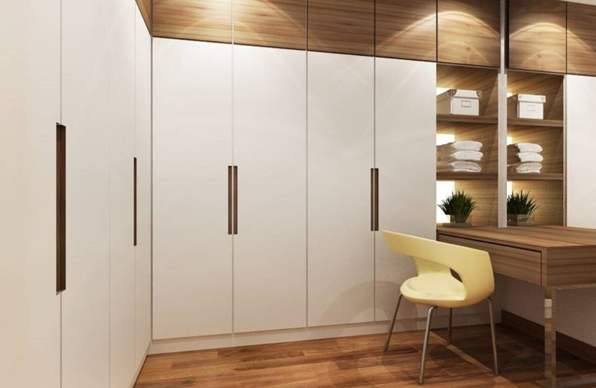 біла шафа-купе