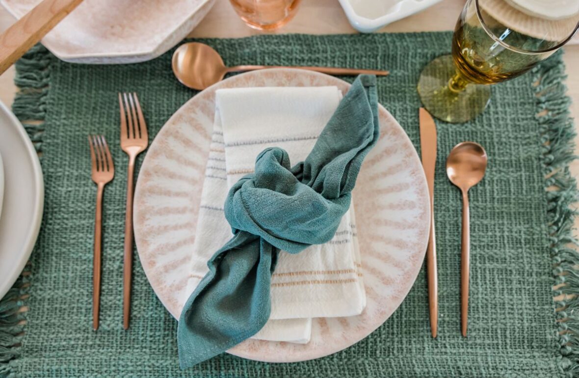 сервірування столу