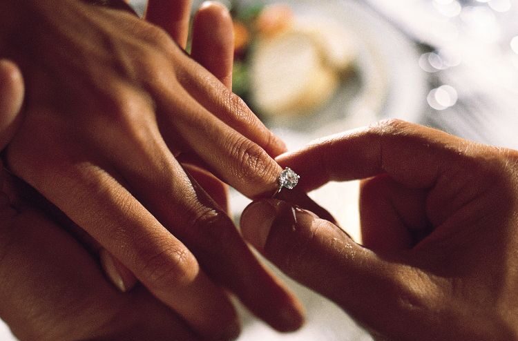 каблучка на заручини