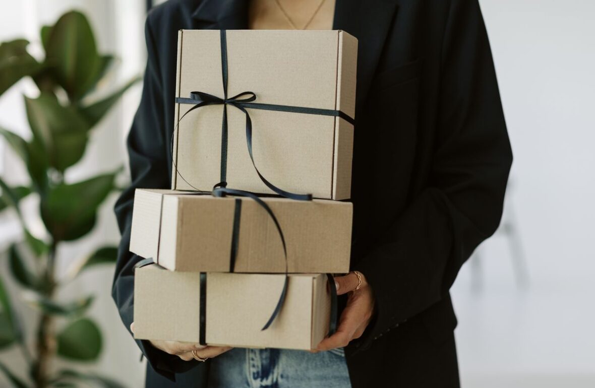 подарункові коробки