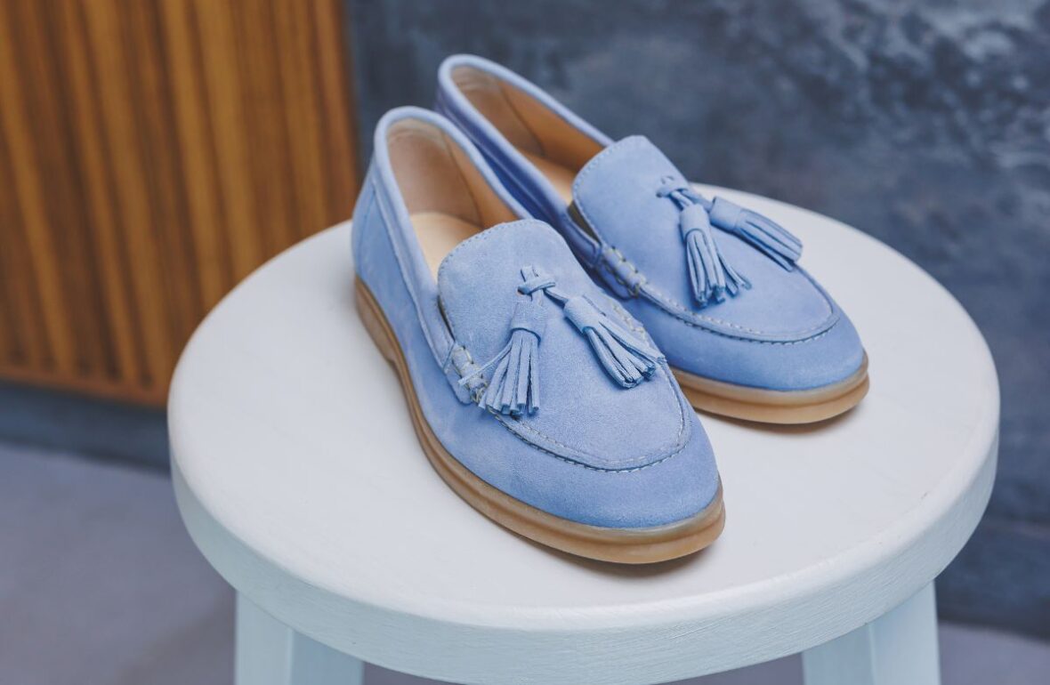 блакитні лофери