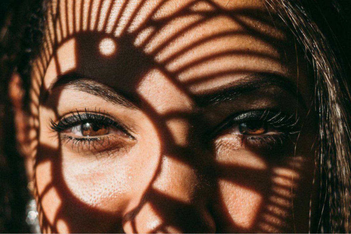 Малярні мішки — не вороги краси: що каже пластичний хірург Дмитро Березовський