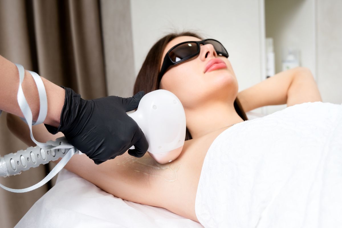 Що варто знати перед першою процедурою лазерної епіляції