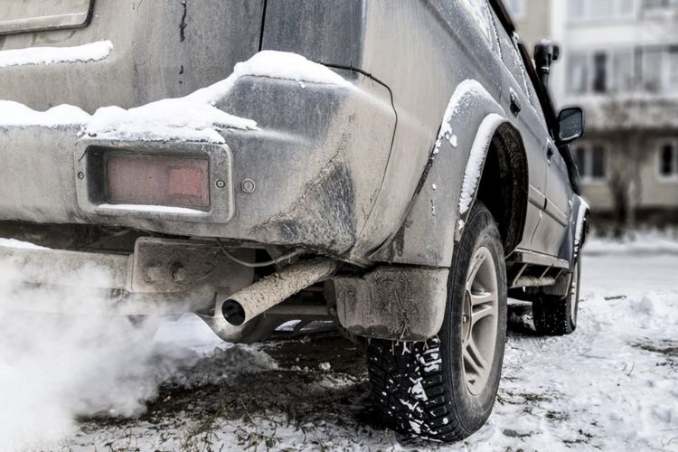 авто взимку