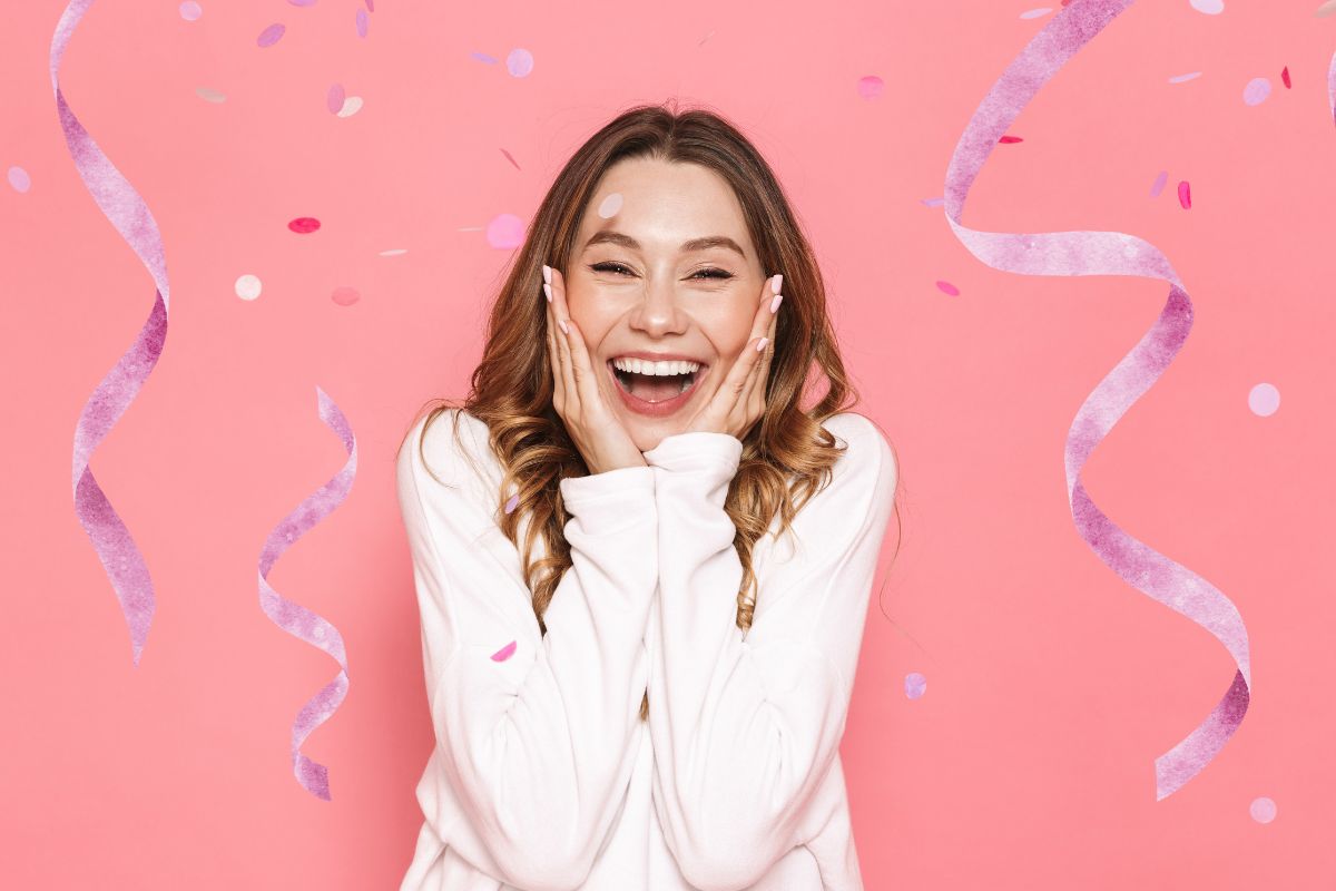 Креативні привітання з днем народження жінці: 7 ідей для незабутніх вражень