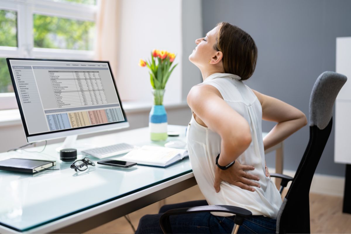 Коли варто звернутися в центр вертебрології, ортопедії та неврології