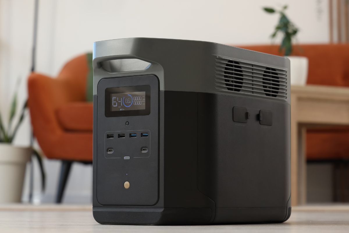 Резервне живлення для дому: коли краще UPS, а коли зарядна станція