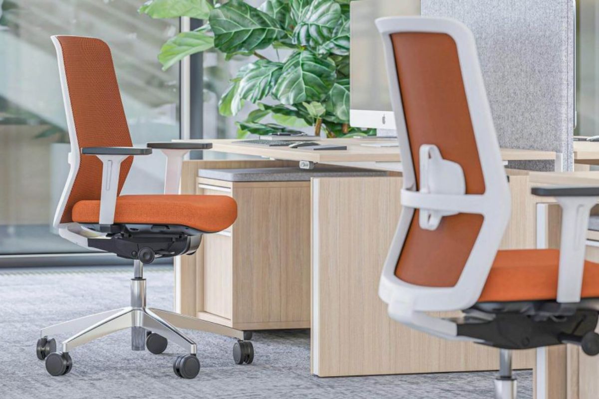Топ-5 помилок при виборі комп’ютерного крісла, які впливають на ваш комфорт
